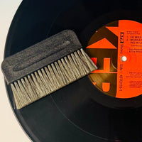 Thunderon Conductive Record Brush