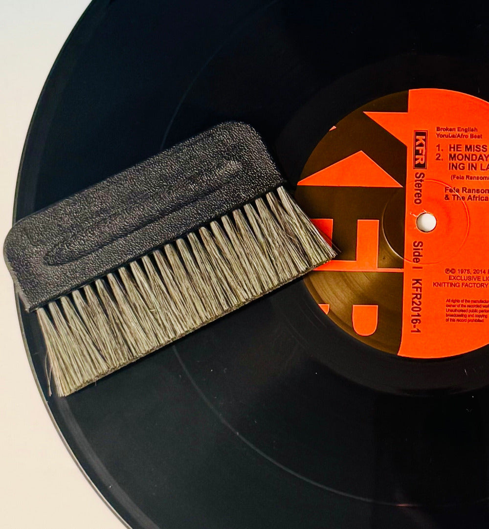 Thunderon Conductive Record Brush